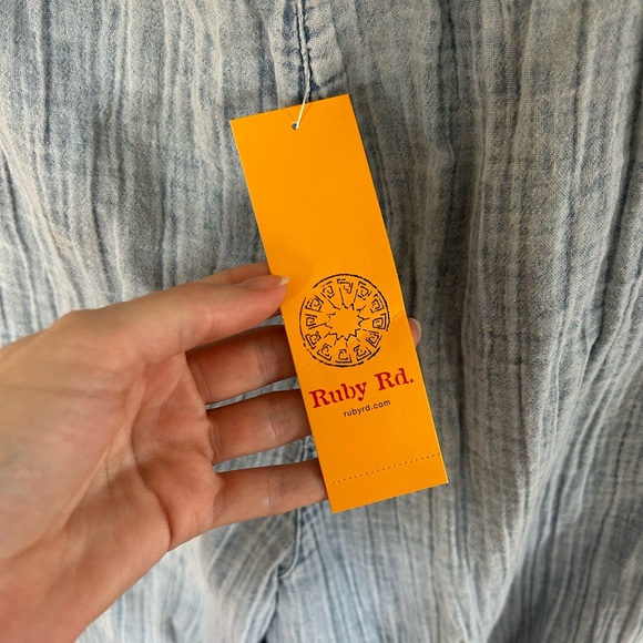 Ruby Rd. Light Blue Textured Pants size M - Picture 3 of 4